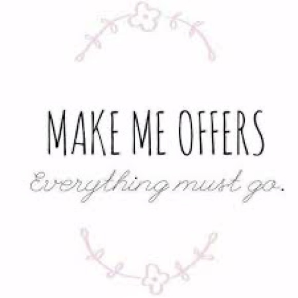 5/20 💕SALE Like New Ann Taylor Tank Small - Picture 3 of 3